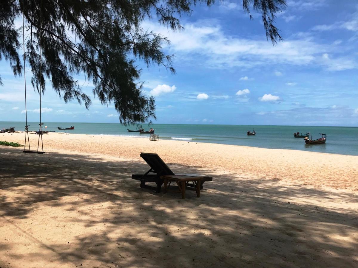 Ao Thai Resort Sathing Phra Екстериор снимка