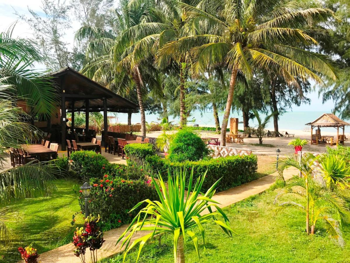 Ao Thai Resort Sathing Phra Екстериор снимка
