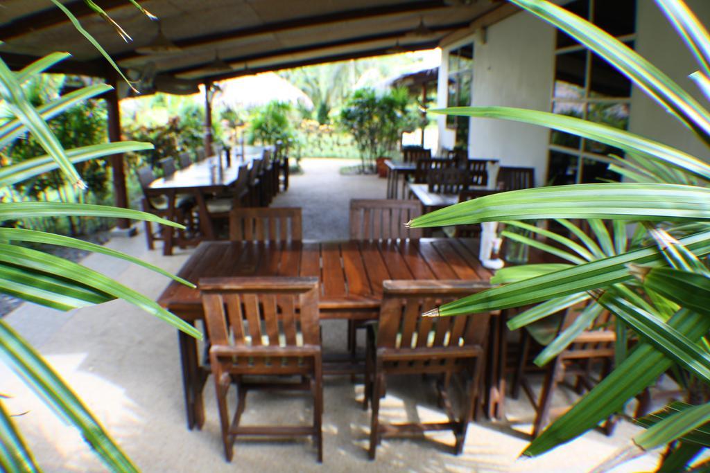 Ao Thai Resort Sathing Phra Екстериор снимка
