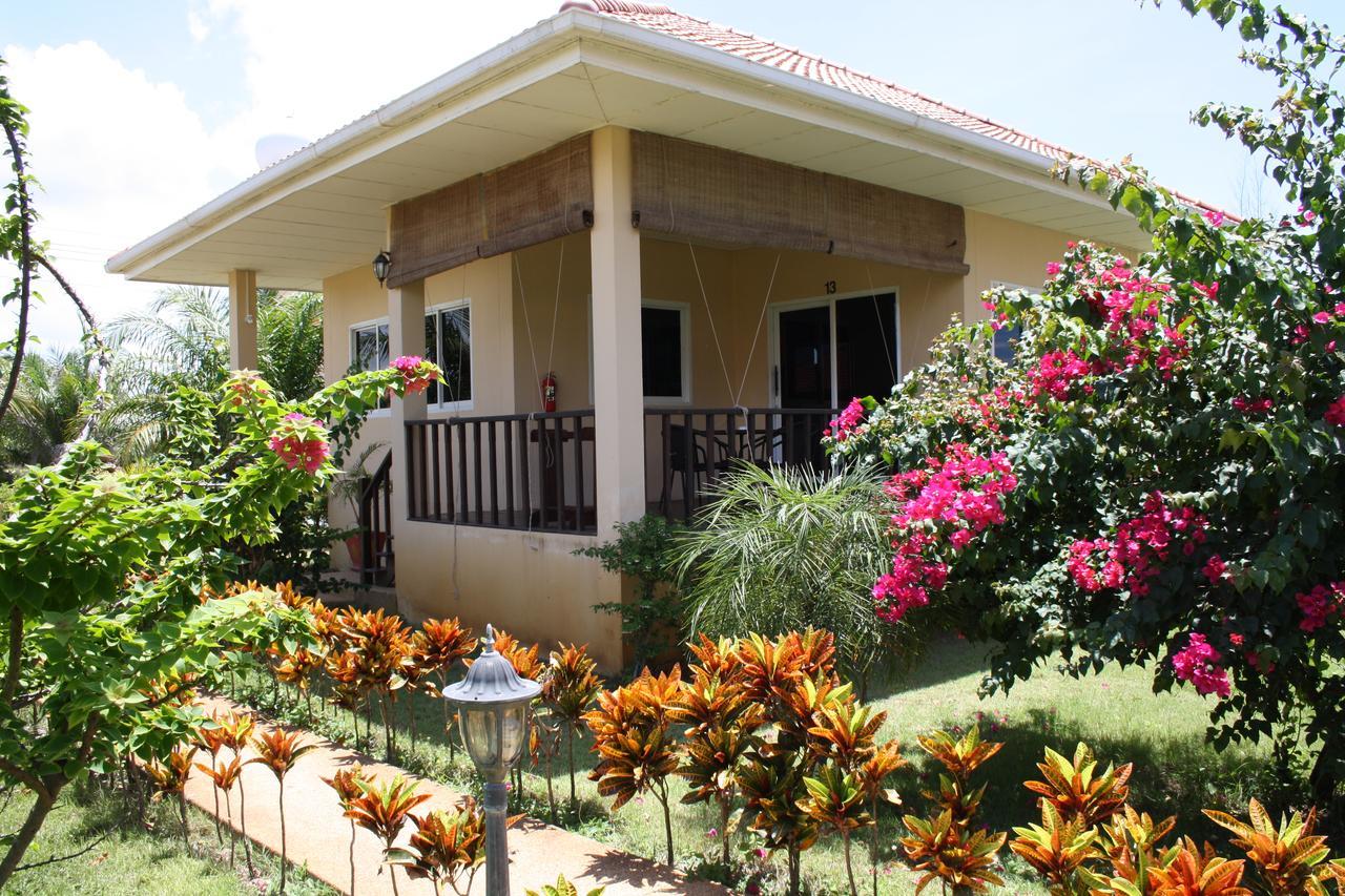 Ao Thai Resort Sathing Phra Екстериор снимка