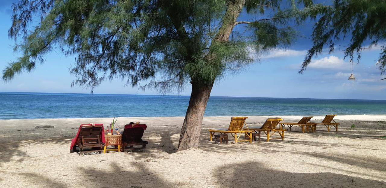 Ao Thai Resort Sathing Phra Екстериор снимка